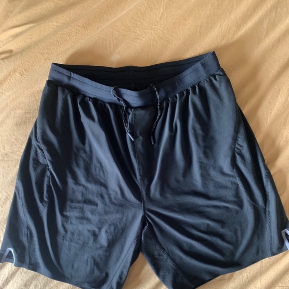 Rhone Shorts - Picture 1 of 3